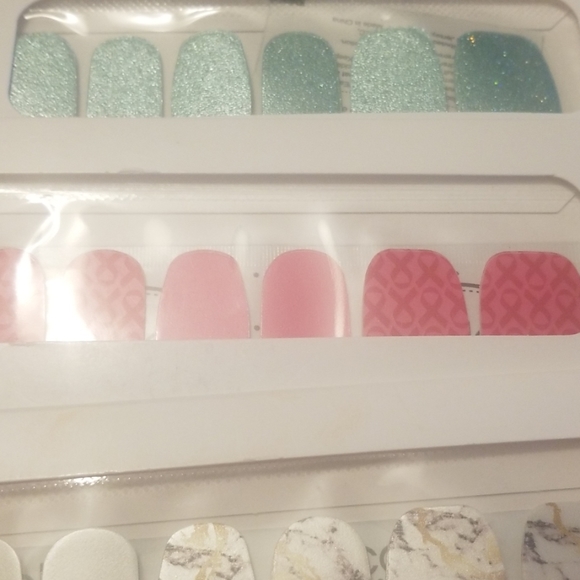 Color street bundle set - Picture 3 of 5